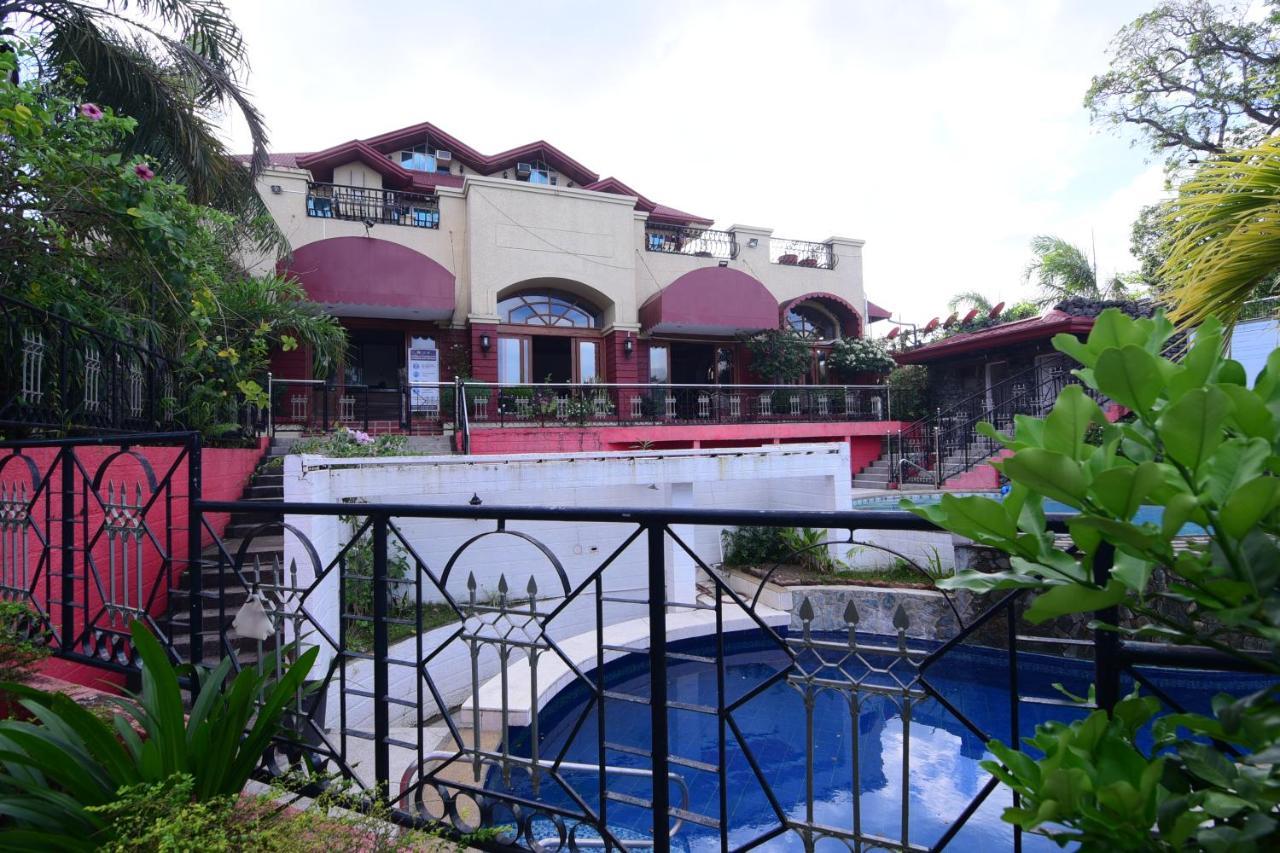 Ang Tahanan Ni Aling Meding Hotel And Restaurant San Pablo Bagian luar foto